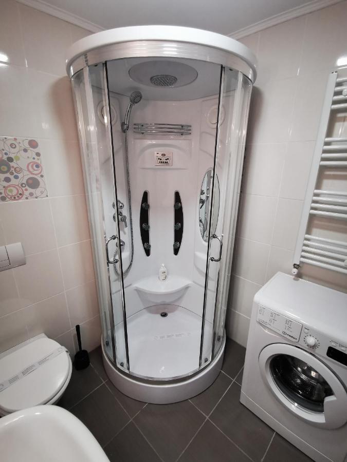 Orchid Luxury Apartment سِنايا المظهر الخارجي الصورة